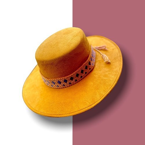 HAT2
