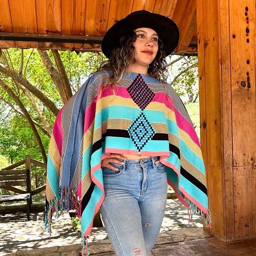 Vestimenta mexicana artesanal